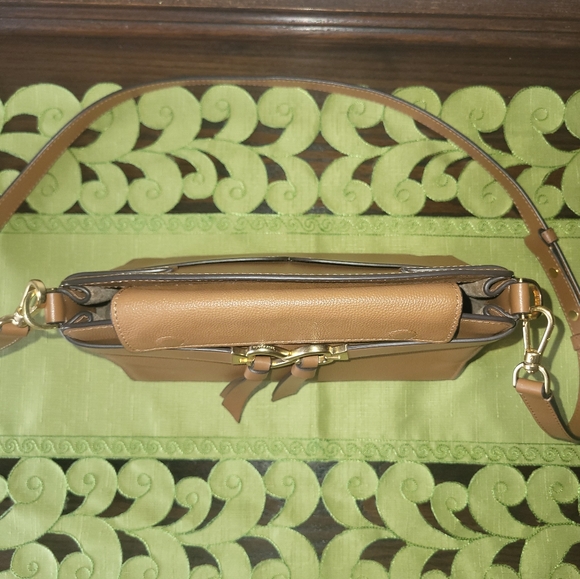Kate Spade Tan Leather Crossbody Bag - Picture 2 of 8